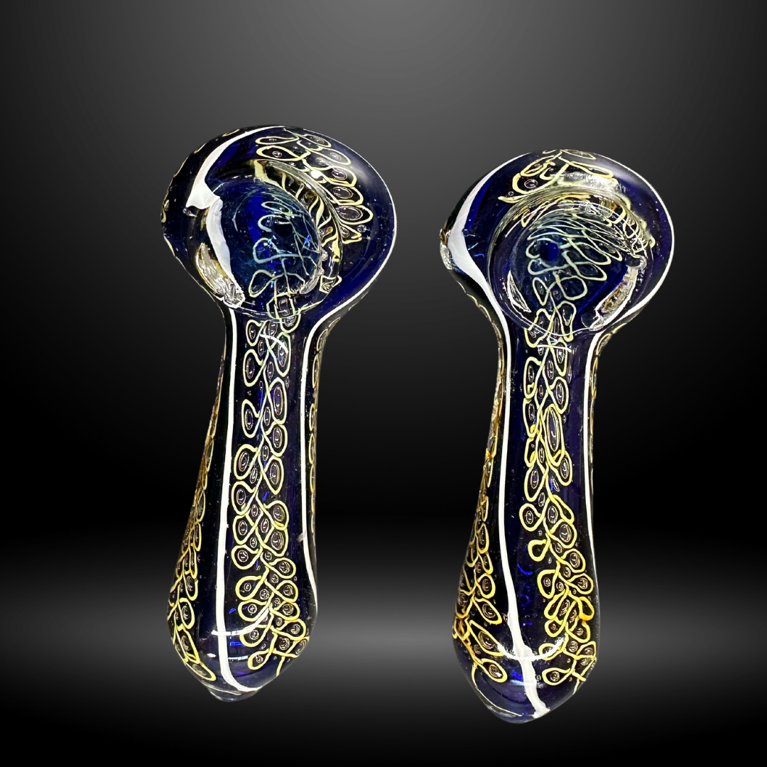 Gold Filigree Night Hand Pipe (AR 111)